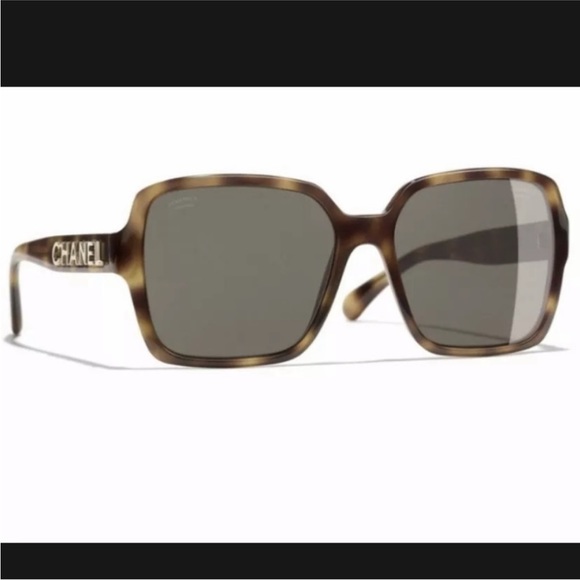Authentic CHANEL square light tortoise logo sunglasses - Picture 1 of 11